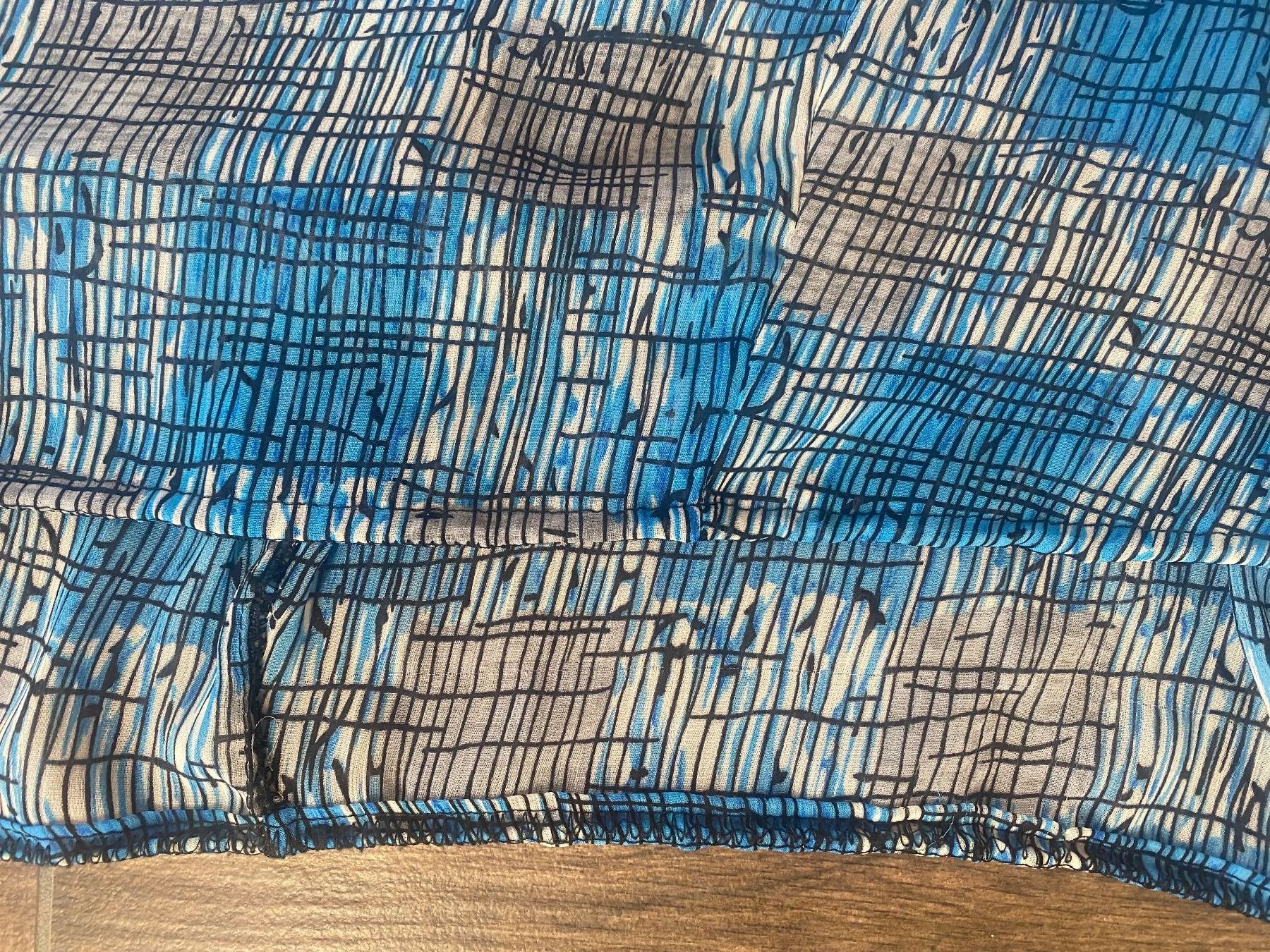 Kleider: Kleid oversized luftig Unikat blau Gr. 50 - 52 – Gebraucht aus Arlesheim von san_w9vr 9