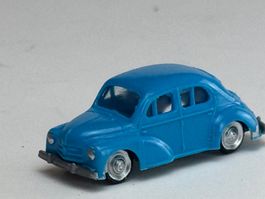GB3- EKO Renault  4 CV blau