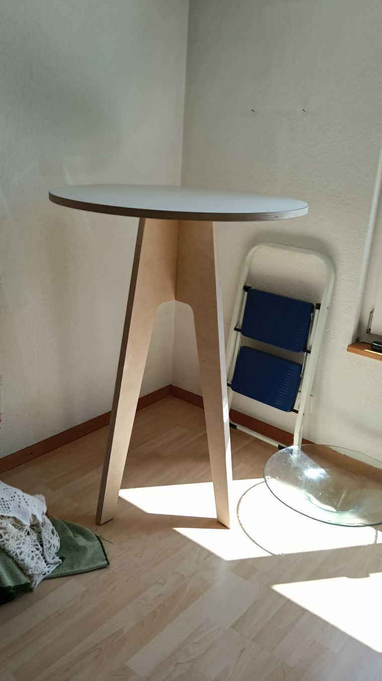 Tavoli: Designertisch, Bartisch, Stehtisch, Vifian – Usato da Steffisburg venduto da tut_s28q