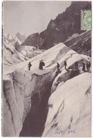Eismeer, Gruppe mit Damen bei Gletscherspalte, gelaufen 1906