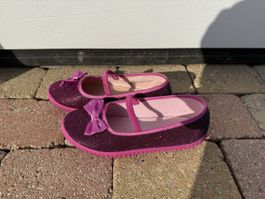 Pantoufles neuves 32