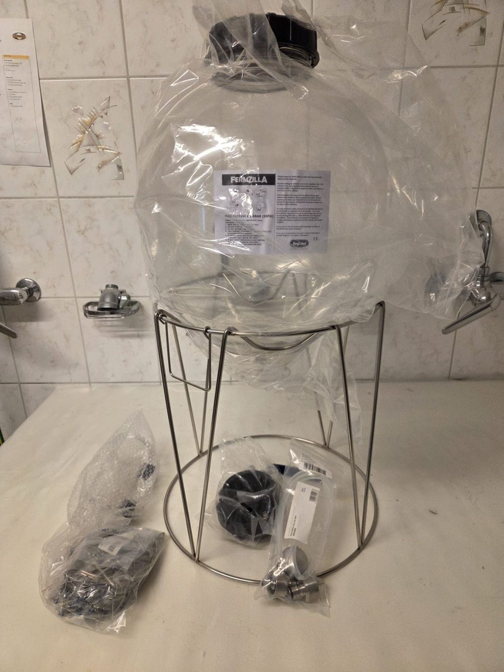 Appareils de cuisine: FermZilla Startpaket 27 Liter inkl Druckset – Neuf (Voir description) à Bäch SZ par AVR