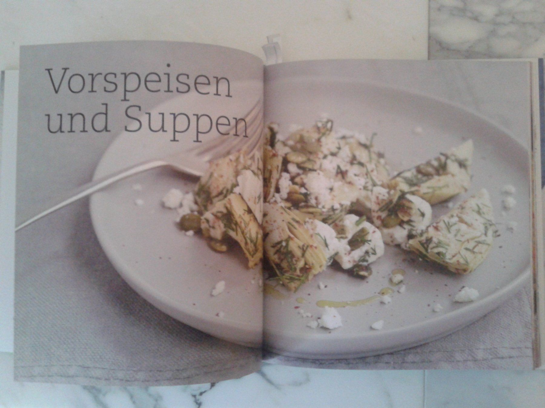 Libri: Buch: Vegetarisch basisch gut: 100 einfache Rezepte NEU – Nuovo (secondo la descrizione) da Camorino venduto da Campellino 1