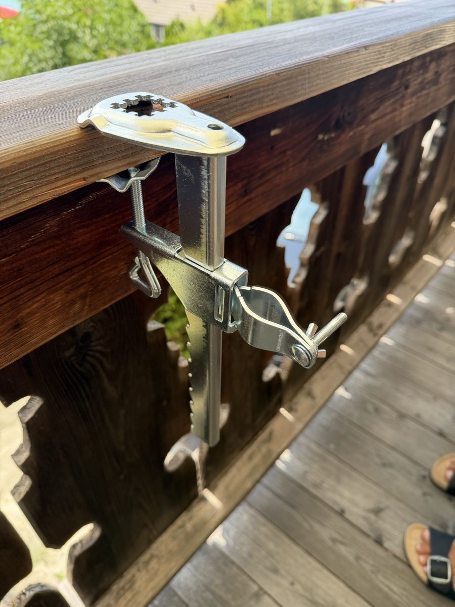 Wandhalterungen: Balkon Sonnenschirmhalterung – Neu (gemäss Beschreibung) aus Gunten von starfish3 3