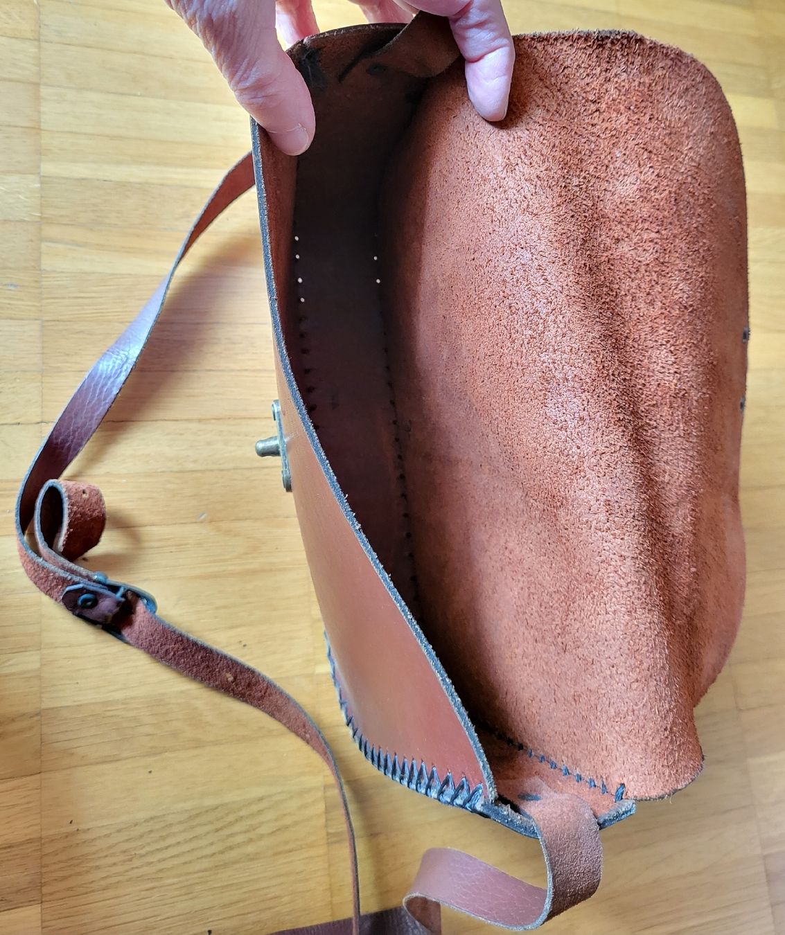 Taschen für Damen: Leder Handtasche  – Gebraucht aus Winterthur von Baer49 1