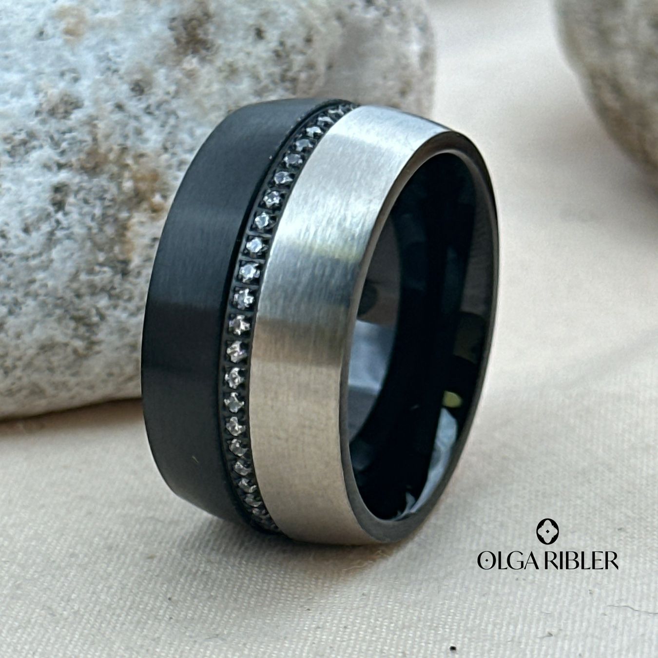 Olga Ribler Ringe: Edelstahl Ring 2 farbig mit Zirkonia, Ringgrösse 60 – Neu (gemäss Beschreibung) aus Luzern von Schmuckoutlet 2