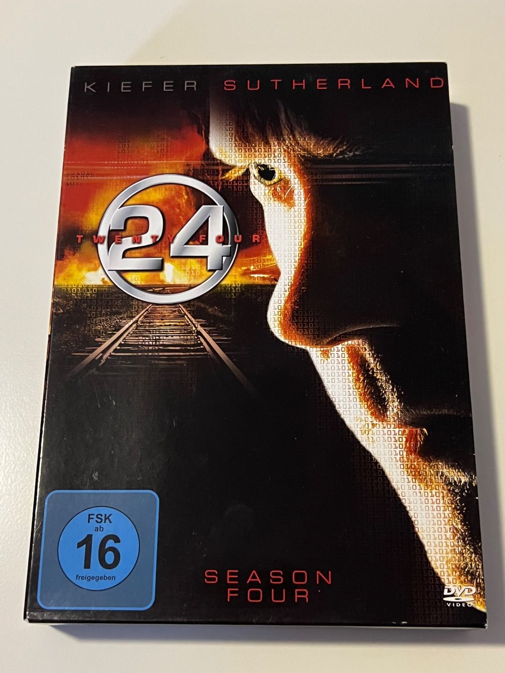 Tutti i DVDs: 24 - Staffel 4 – Usato da Altstätten SG venduto da sheamus