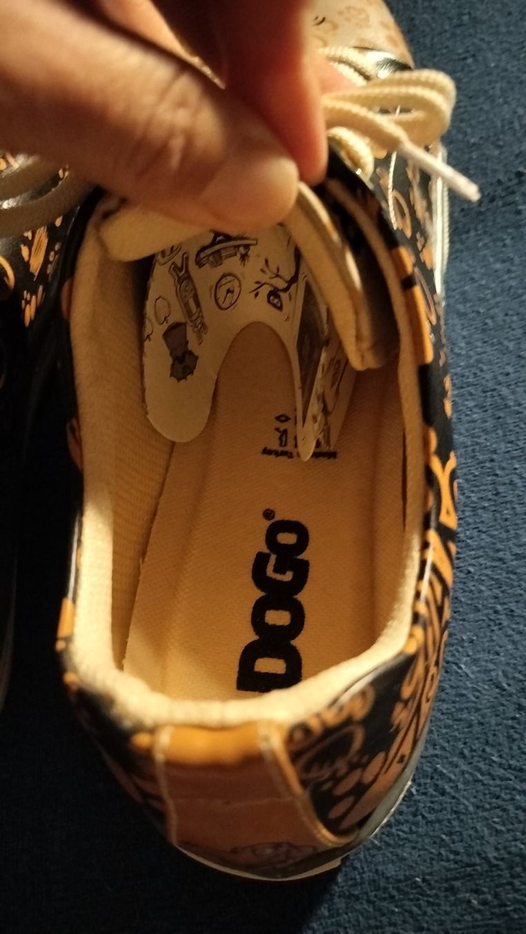 Scarpe da uomo: Chaussures DOGO taille 40 neuves – Nuovo (secondo la descrizione) da Crans VS venduto da cht_9s2k 4