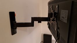 Wandhalterung schwenkbar schwarz guter Zustand
