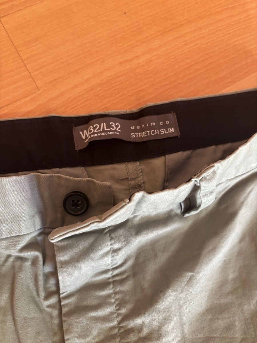 Pantaloni: Green Pants Slim Fit – Usato da Chexbres venduto da doe_xns6 1