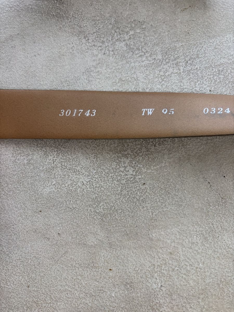 Cinture: Ledergürtel goldfarben 95 cm – Usato da Bonstetten venduto da Moma10 2