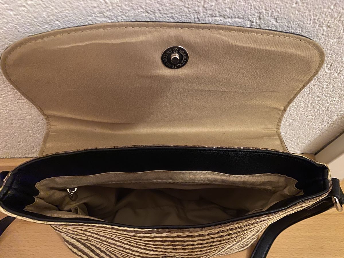 Borse da donna: Umhängetasche – Usato da Bassersdorf venduto da jeh99 3