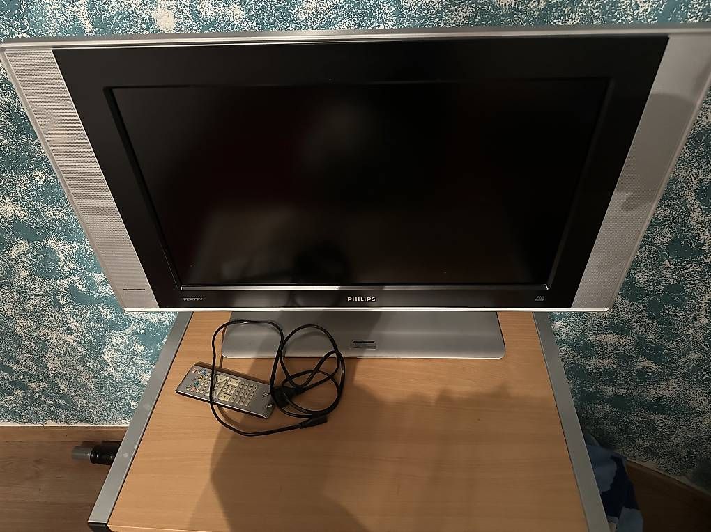 Televisori: Televisione Philips 42x80 cm – Usato da Lodrino venduto da luc_f22b