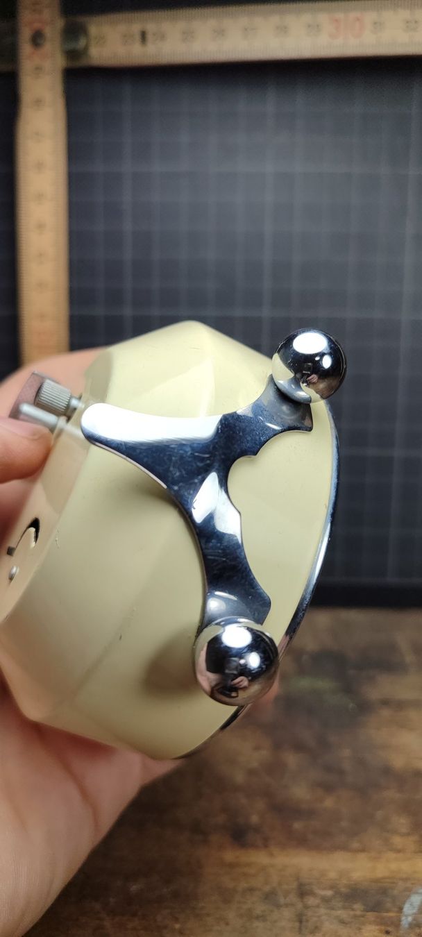 Wecker: Wunderschöner alter Wecker Nr 86m Made in  China – Gebraucht aus Gelterkinden von MYSTOREFORYOU4460 8