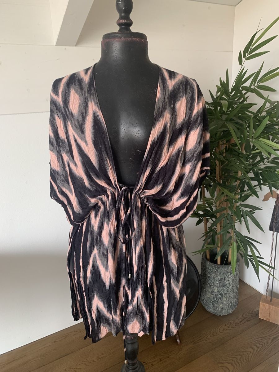 Kimono: Traumhaft schöner Kimono von Next – Nuovo (secondo la descrizione) da Lugnorre venduto da SOM69 2