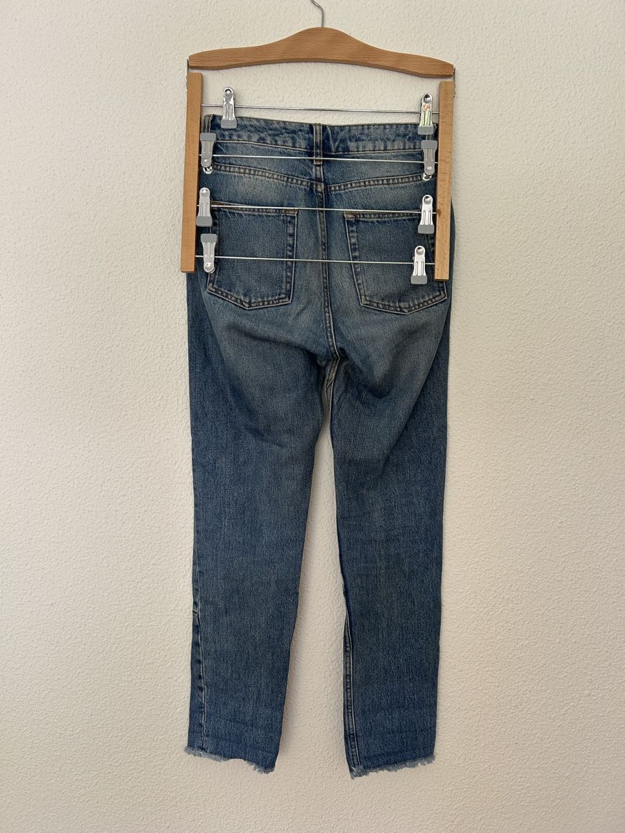 Sandro Hosen: Sandro, jean taille haute, taille 36, coupe tendance! – Gebraucht aus Morges von cat_6cm9 1