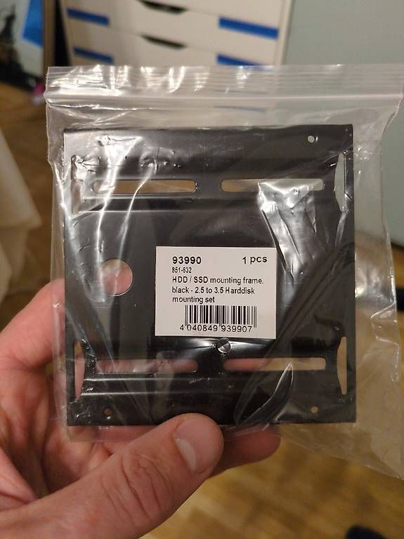 Autres accessoires: Rack montage SSD 2.5 à 3.5" – D'occasion à Granges (Veveyse) par FlorianDe 1