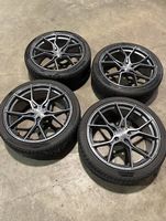 19“ Aversus Felgen + neuwertige Sommerreifen