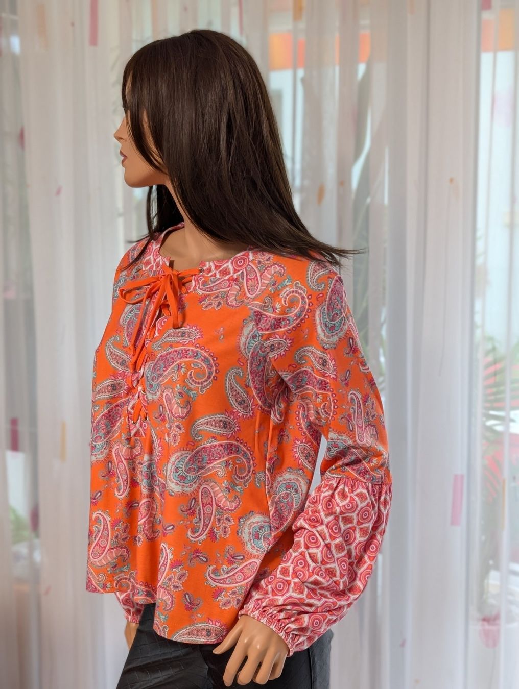 Camicette: Orange gemusterte Bluse (gr. 36/38) – Usato da Cugnasco venduto da tizianaq 1