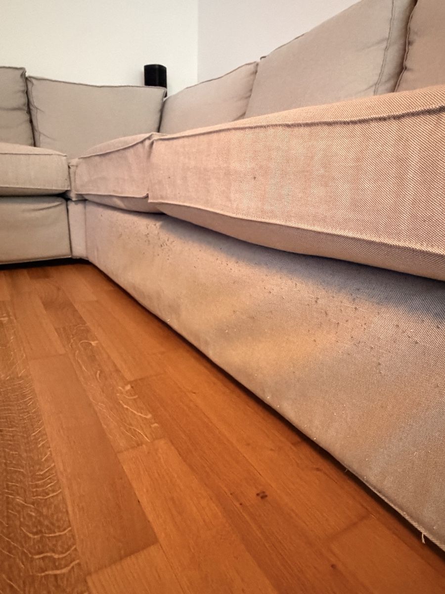 Divani: Ecksofa grau Ikea Kivik – Usato da Wettswil venduto da d5patrit 2