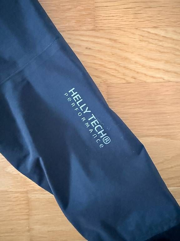Giacche: HELLY HANSEN - Regenjacke (Gr. S) – Usato da Zumikon venduto da deus_xy 2