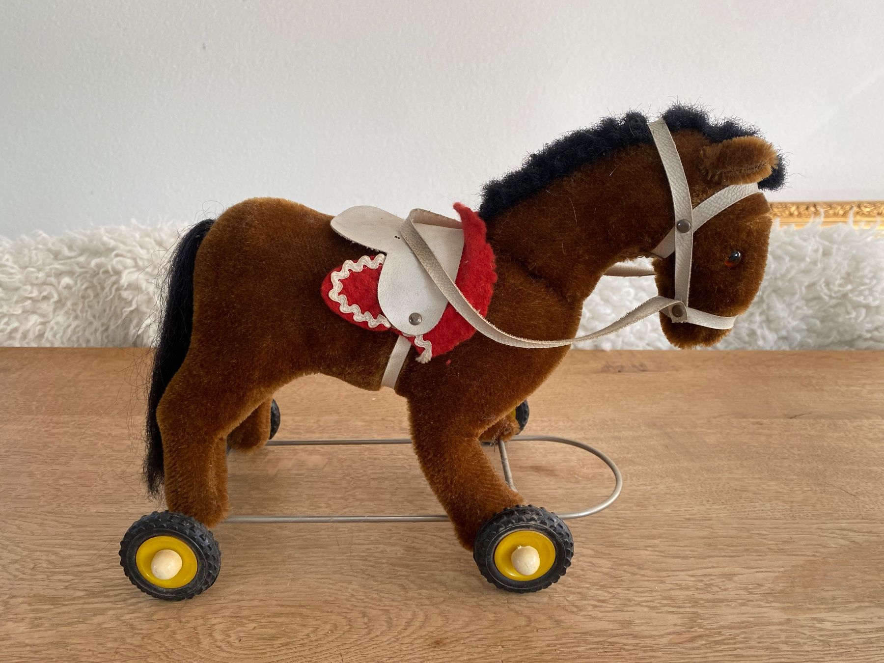 Giocattoli: Antikes Reitpferd auf Rollen - Original Spielzeug – Usato da Baar venduto da 001loulou 2