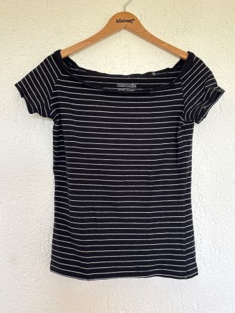 Schickes Chico's Shirt, schwarz-weiss gestreift, M