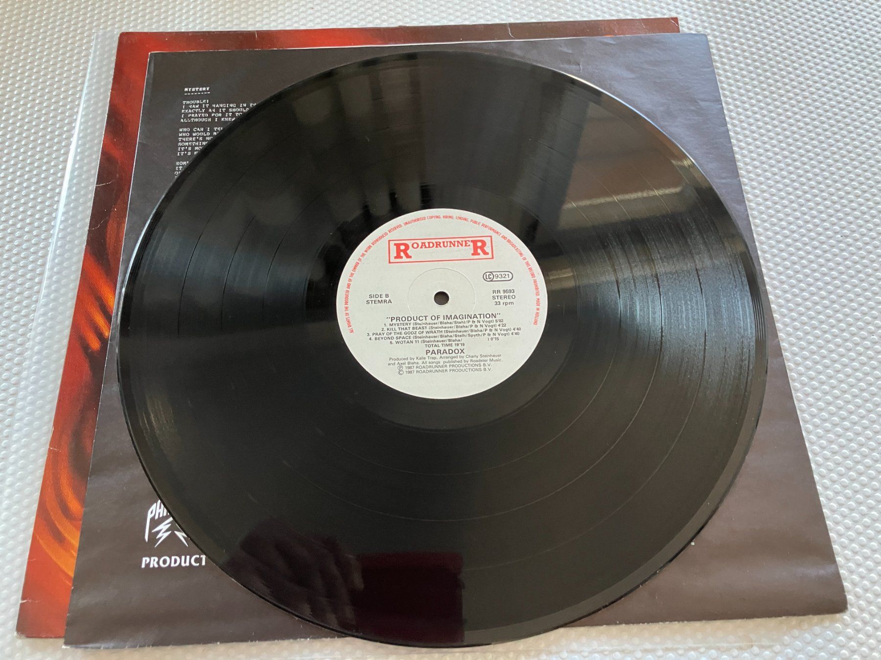 Vinyles: Paradox – D'occasion à Aarwangen par Jukebox3 7