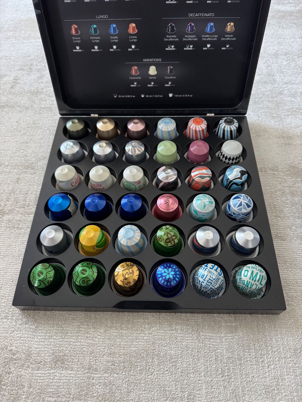 Nespresso Cibi & Specialità: Edle Nespresso Holzbox mit 36 limited editions – Usato da Thun venduto da Mr.Timbaer1 1