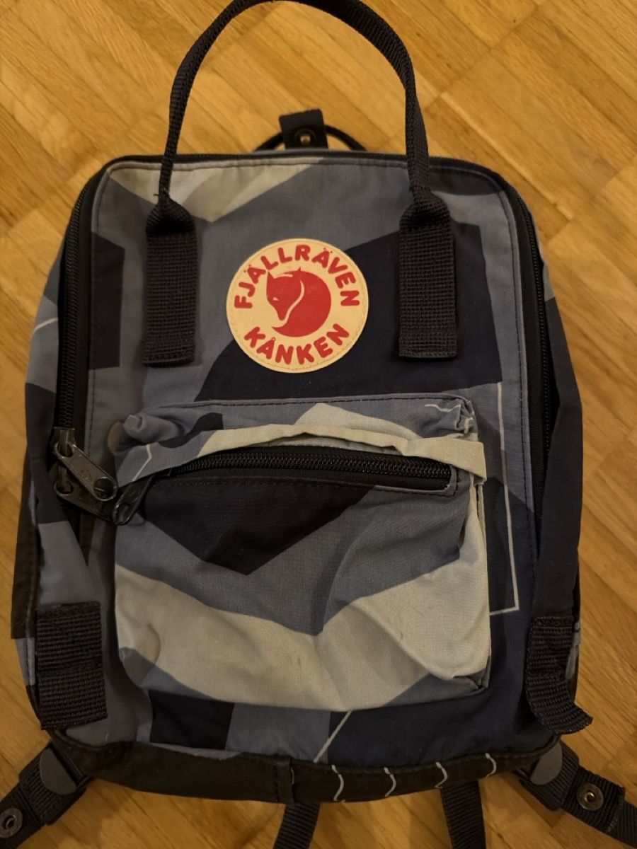 Fjällräven Zaini: Fjallräven Kanken Rucksack  – Usato da Sisseln AG venduto da Gommibaerli87 1