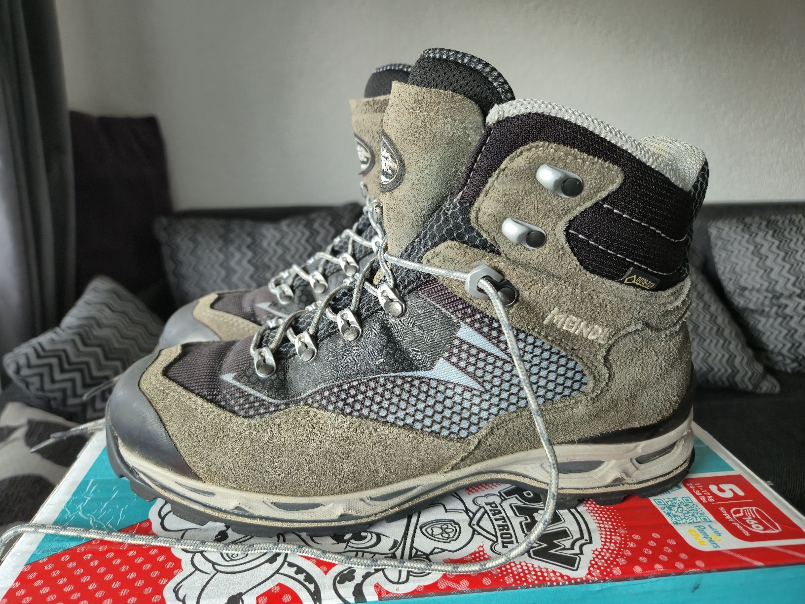 Meindl Scarpe da uomo: Wanderschuhe von Meindl in der Grösse 42 – Usato da Wittenbach venduto da tsc_5tyv 2