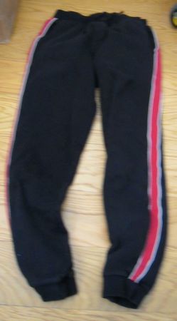 schlupf Hose  gr  152
