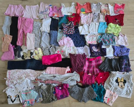 Riesieges Kleider-Paket 70 Stück Mädchen Grösse 104 3-4J