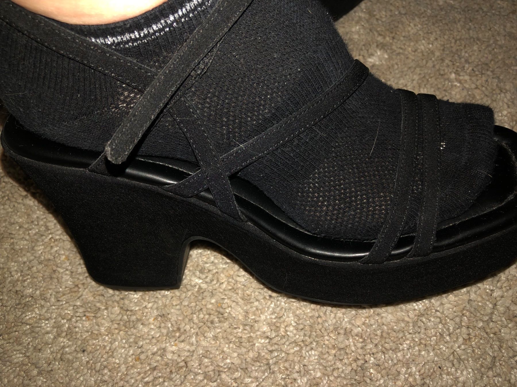 Scarpe da donna: Plattform Sandalen 39 – Usato da Schwyz venduto da Maerzetuepfli 7