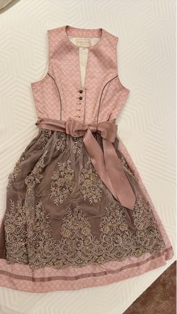 Dirndl rosa bestickt, Krüger