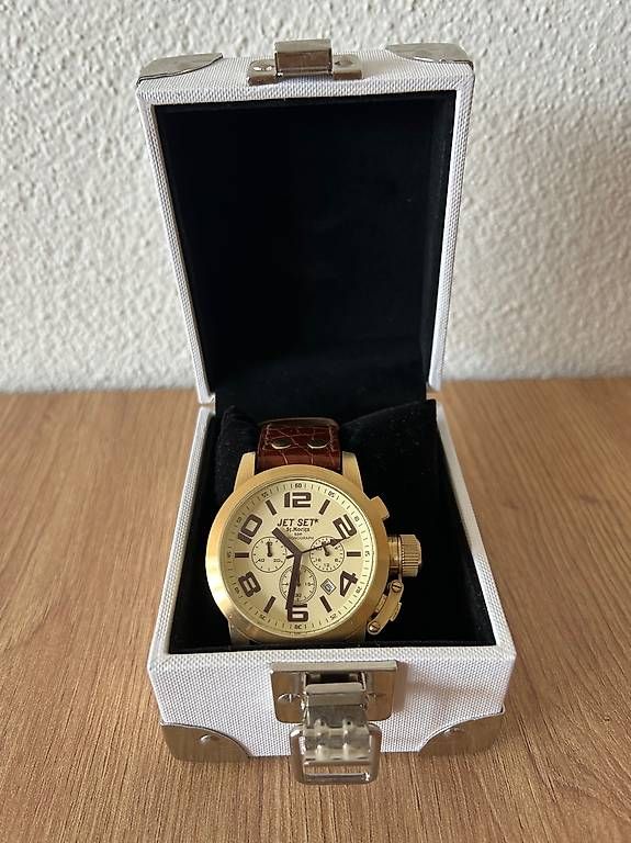 Jet Set Orologi: Armbanduhr von JET SET – Usato da Henau venduto da terrible 1