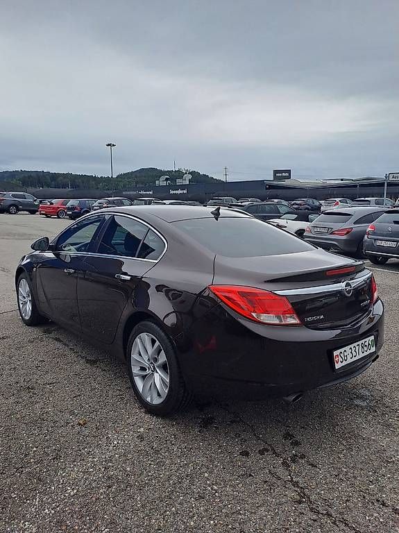 Automobili: Opel Insignia 2.0 T 4x4 Cosmo – Usato da Rorschach venduto da tre_r5sd 1