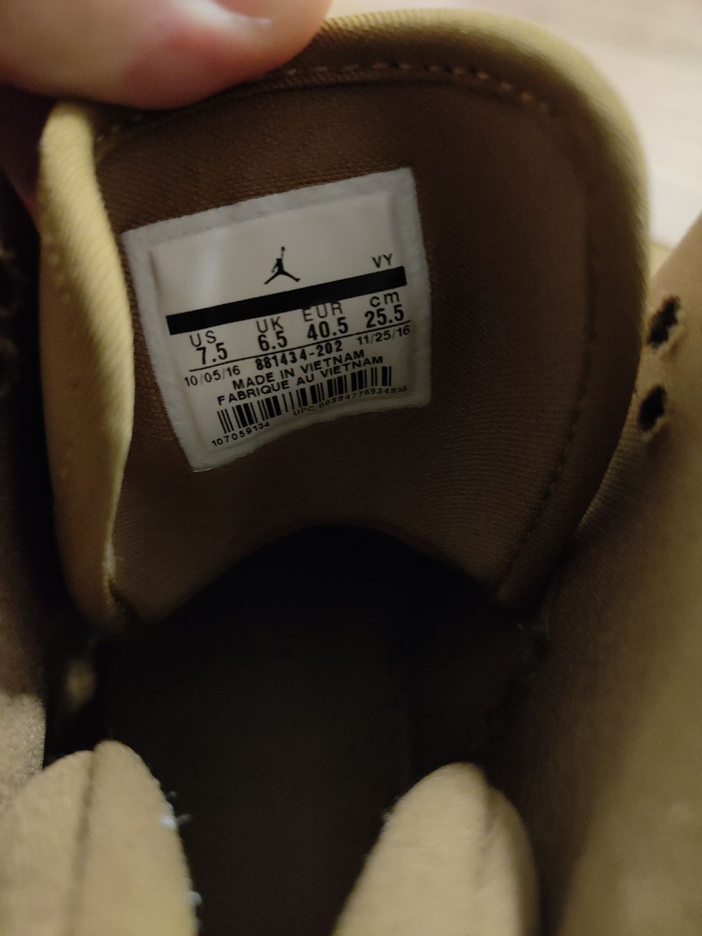 Jordan Scarpe da uomo: Nike Air Jordan – Nuovo (secondo la descrizione) da Grüningen venduto da Mr.Michi 2