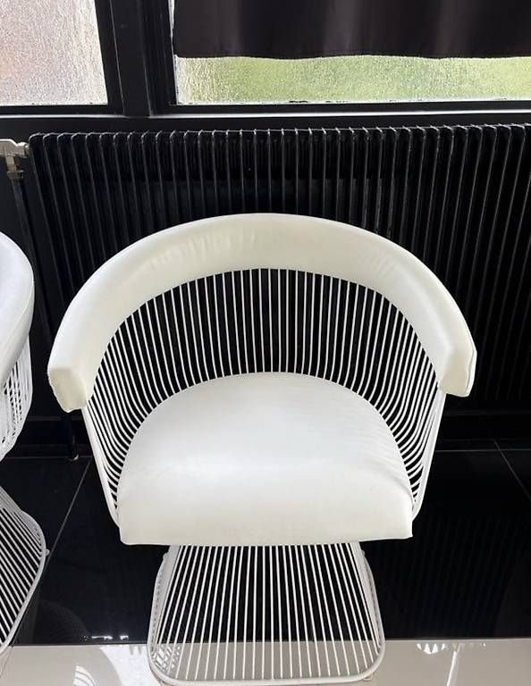 Fauteuils: Fauteuil cuir blanc design  – D'occasion à Rolle par geo_xl8h 2