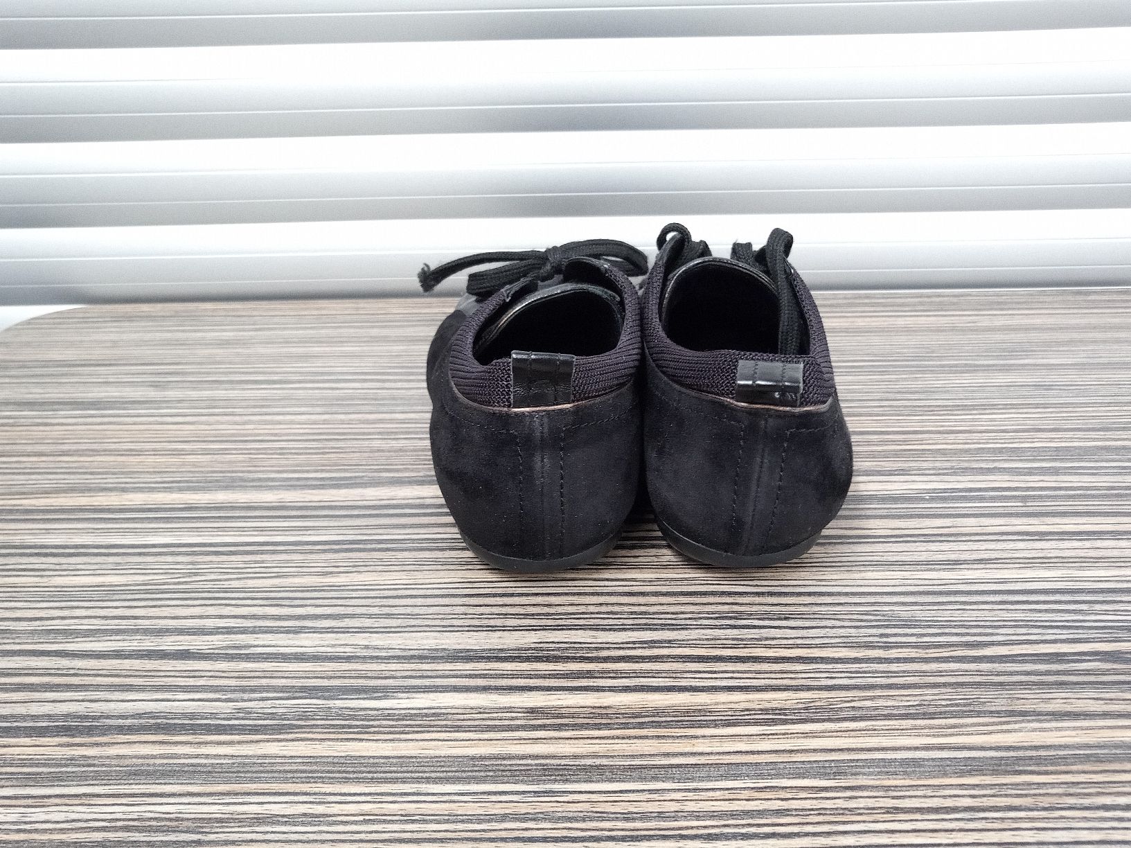Louis Vuitton Chaussures femmes: Louis Vuitton Sneaker Gr. 40,5 – D'occasion à Reiden par Zofi-Brocki 5