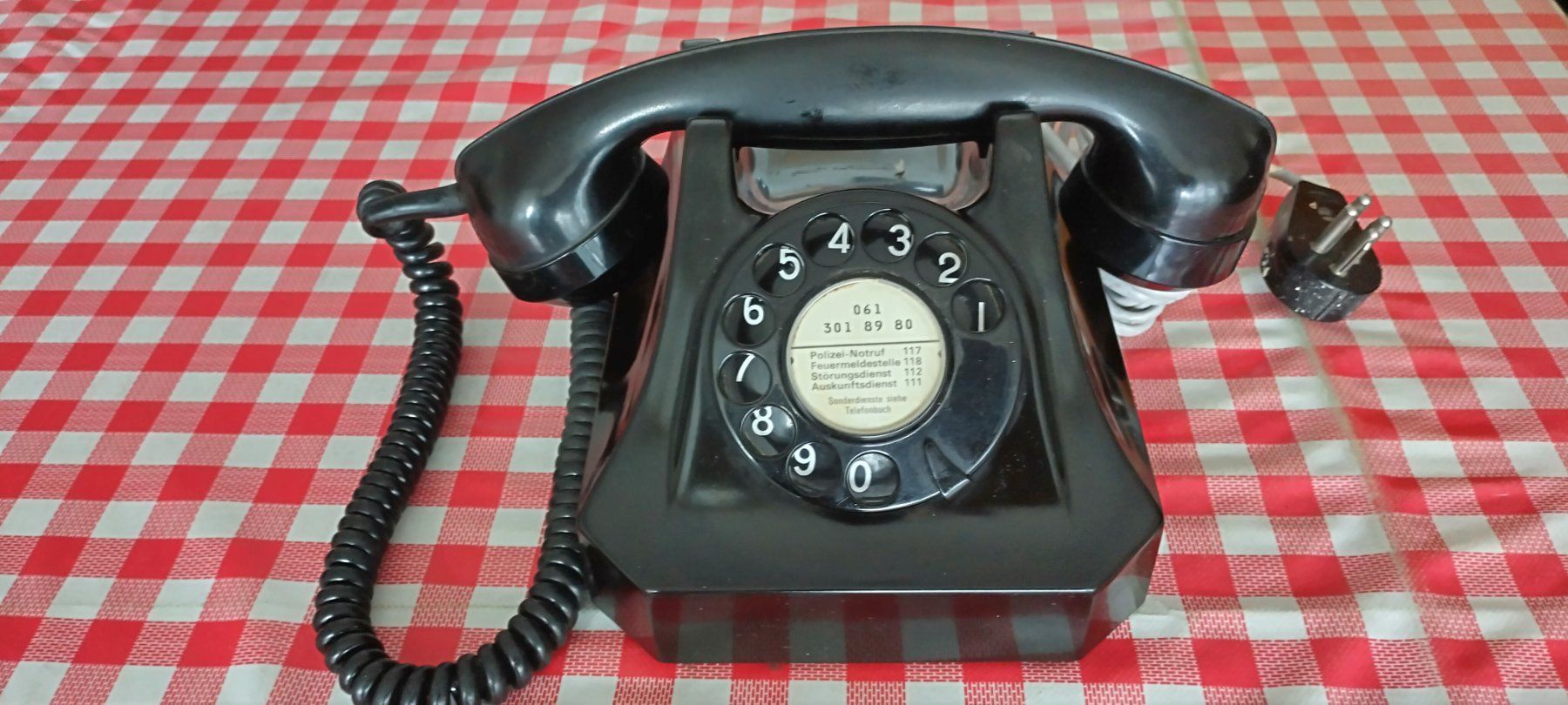 Telefoni: Tischtelefon – Usato da Liestal venduto da waeckerli