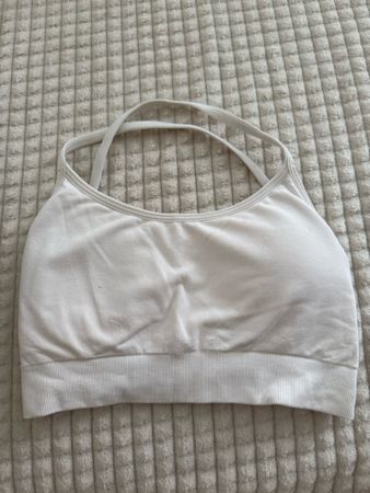 Neuer Sport BH, Grösse S, Rückendetail, neutral