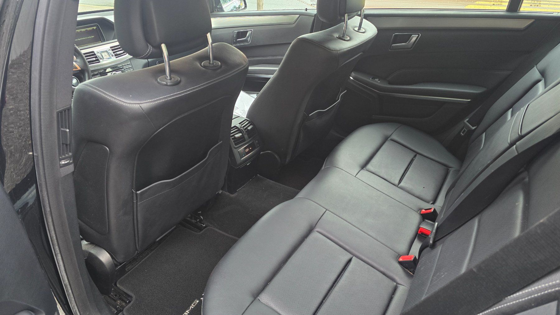 Mercedes-Benz Automobili: Mercedes Benz E250 CDI 4matic – Usato da Emmenbrücke venduto da meu_2j8p 6