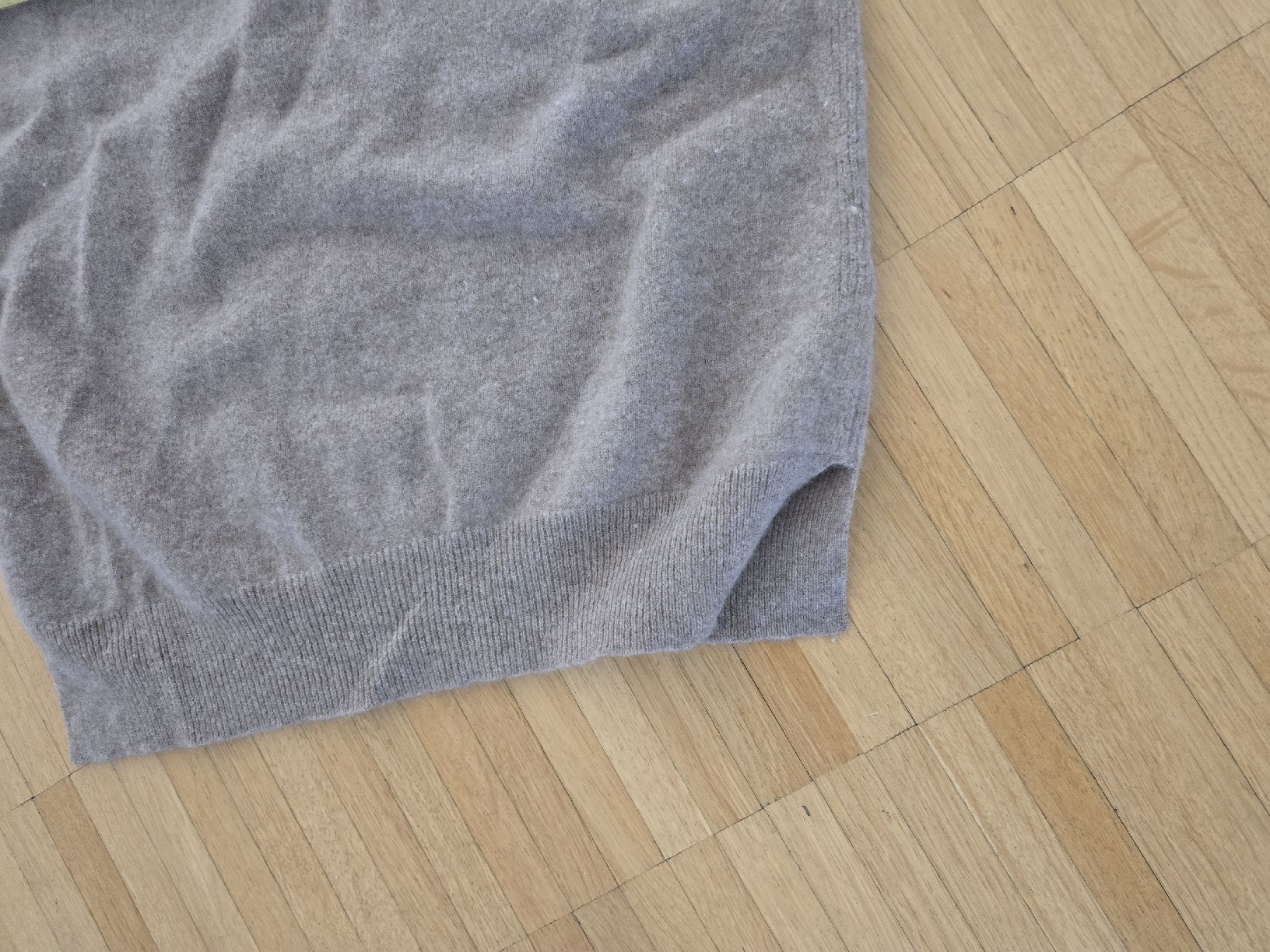 Pullover & Sweatshirts: In Linea Berlin Kaschmir Pullover, Grösse S, Top Zustand! – Gebraucht aus Laufenburg von may_r2st 4