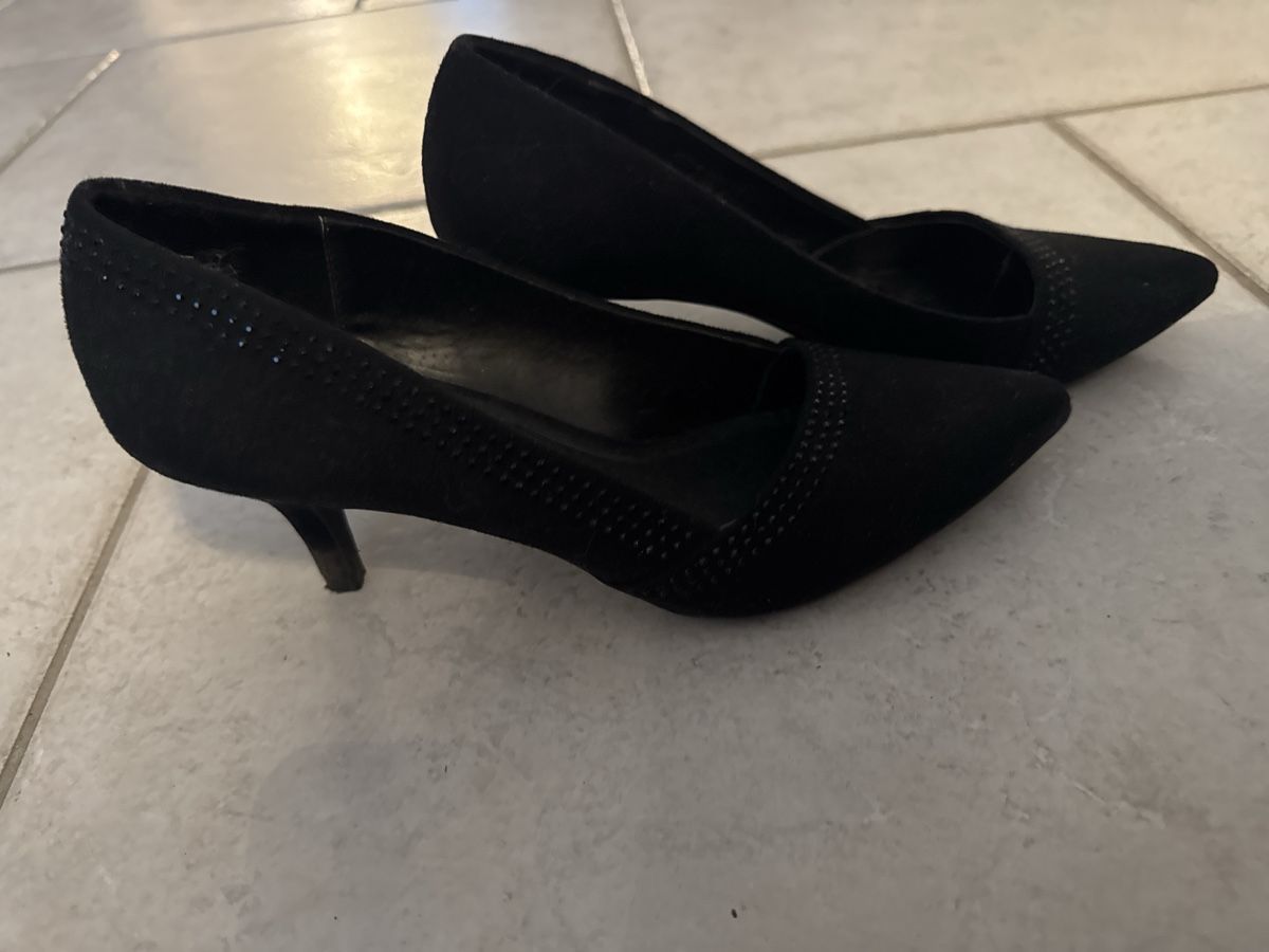 Graceland Scarpe da donna: Graceland Pump Grösse 39 - schwarz – Nuovo (secondo la descrizione) da Wernetshausen venduto da Laurita_lca 1