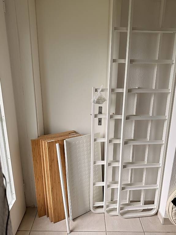 Guardaroba: Elvarli Kleiderschrank / Garderobe – Usato da Ennetbaden venduto da sca_k6zm 2