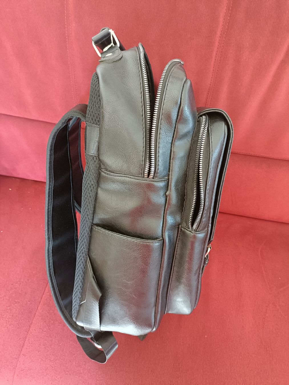 Rucksäcke: Schöner schwarzer Rucksack – Neu (gemäss Beschreibung) aus Birsfelden von Kiki-Kiki 5
