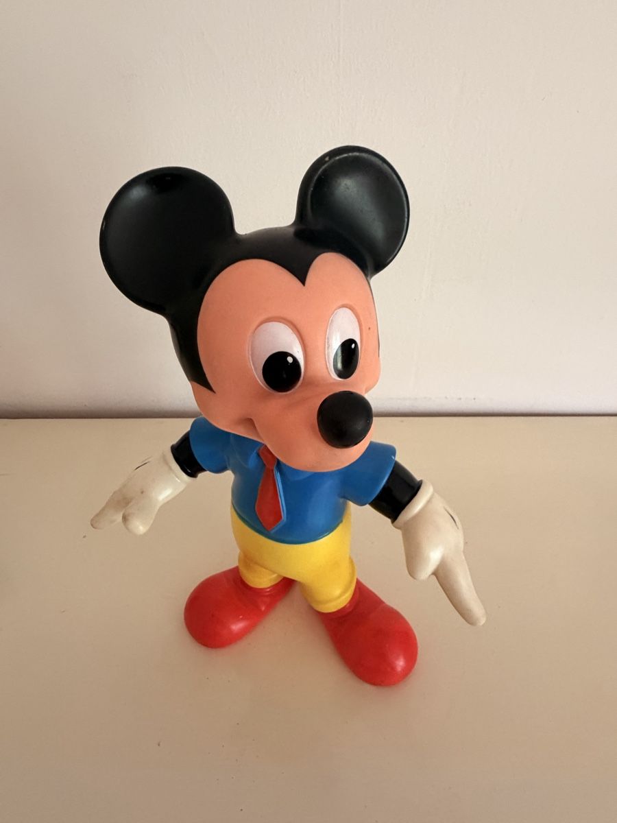 Disney Statuette: Grosse Mickey Mouse Walt Disney Gummifigur – Usato da Wabern venduto da Housi78 1