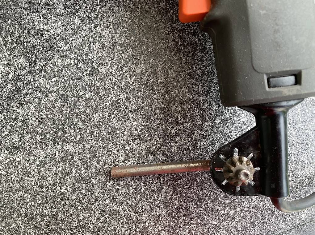 Trapani: Vendo trapano a percussione – Usato da Cugnasco venduto da sal_8sf7 2