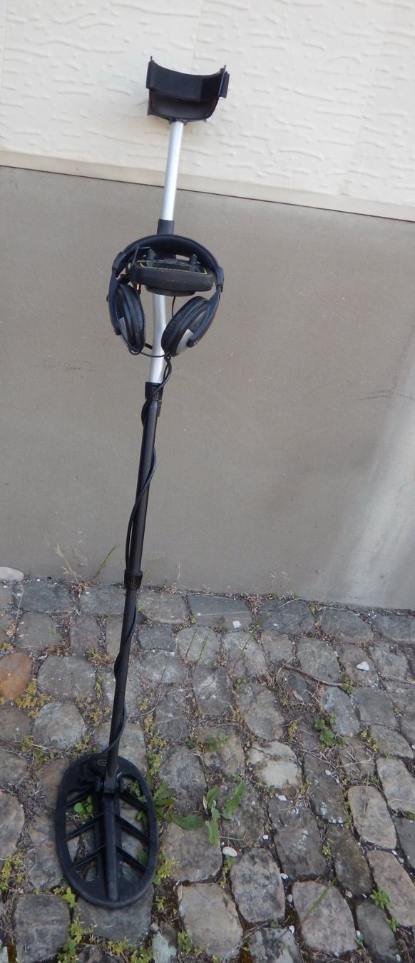 Tutte le decorazioni: Metalldedektor – Usato da brugg venduto da peo-2 3